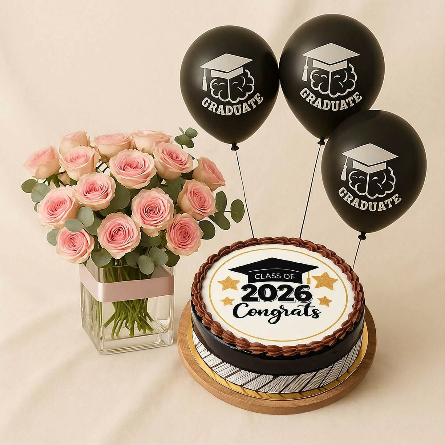 Class of 2025 Graduation Cake With Pink Roses n Balloons
