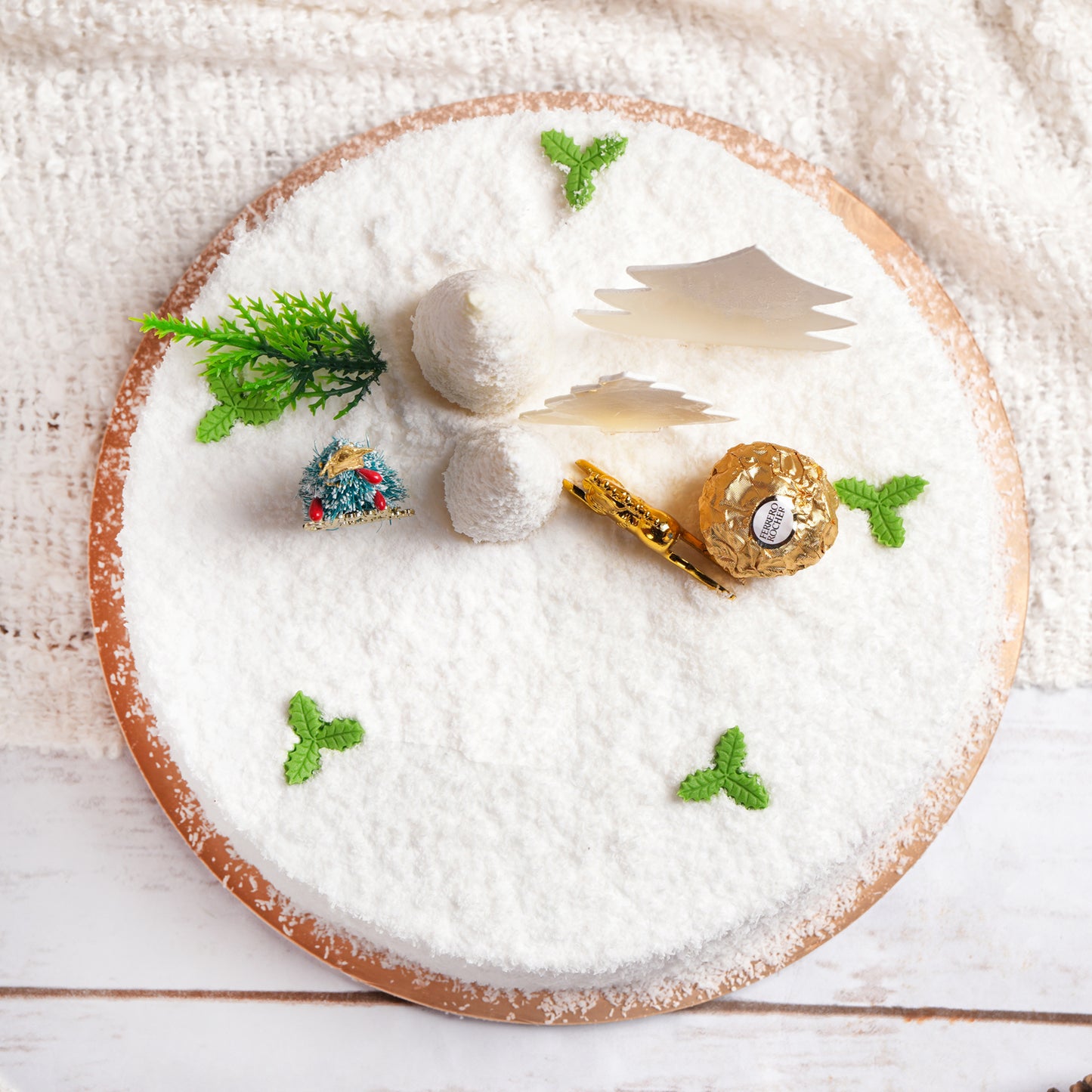 كيك شوكولاتة شتاء أرض العجائب