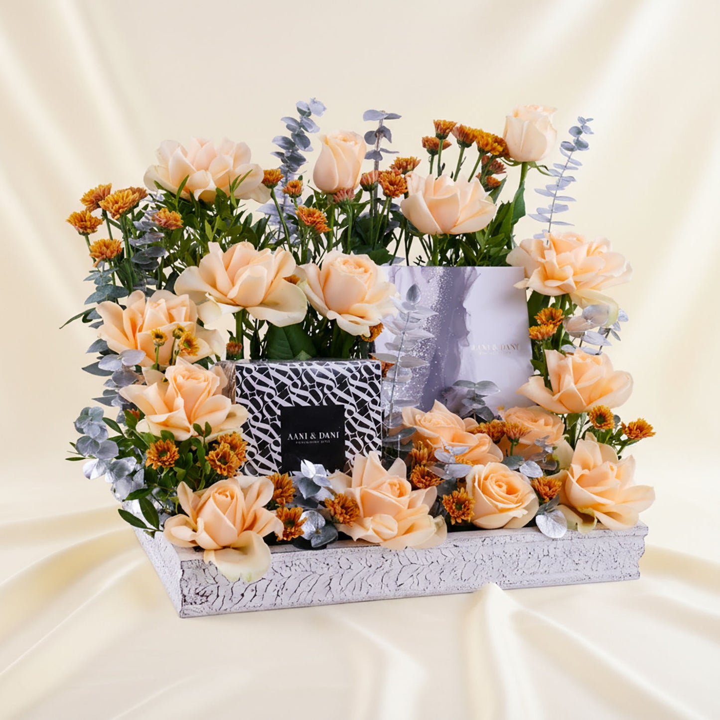 AANI & DANI Gifts n Peach Blush Tray