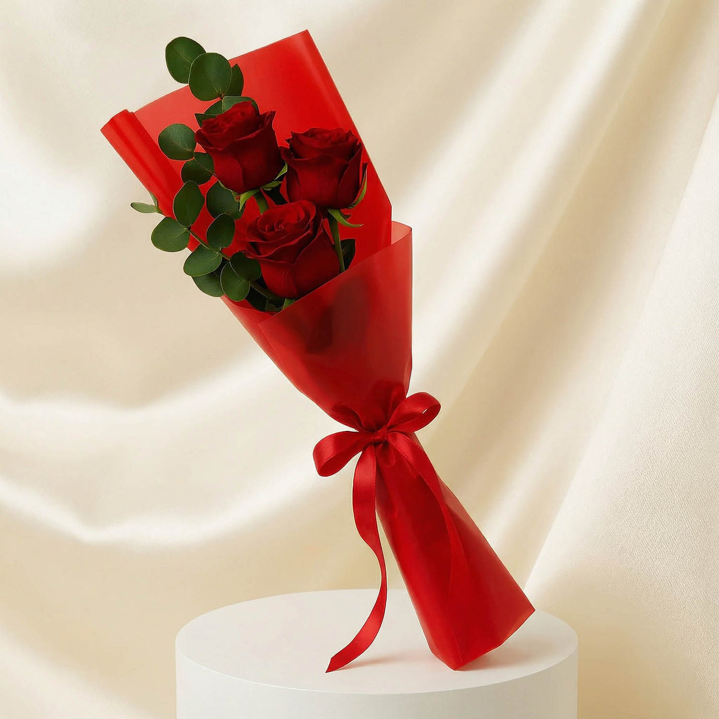 3 Red Roses Bouquet