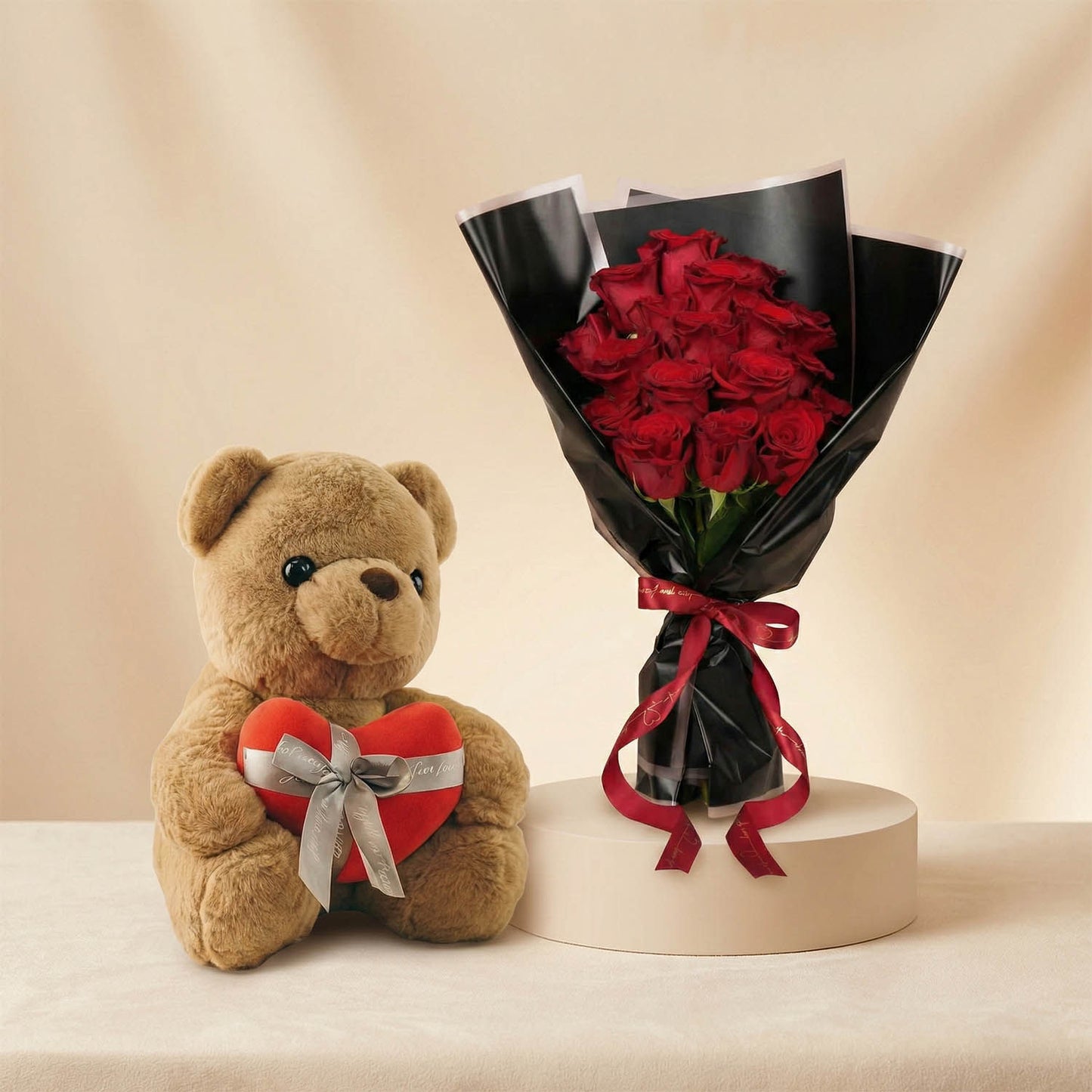 لفتة حب | ورد أحمر مع الدبدوب