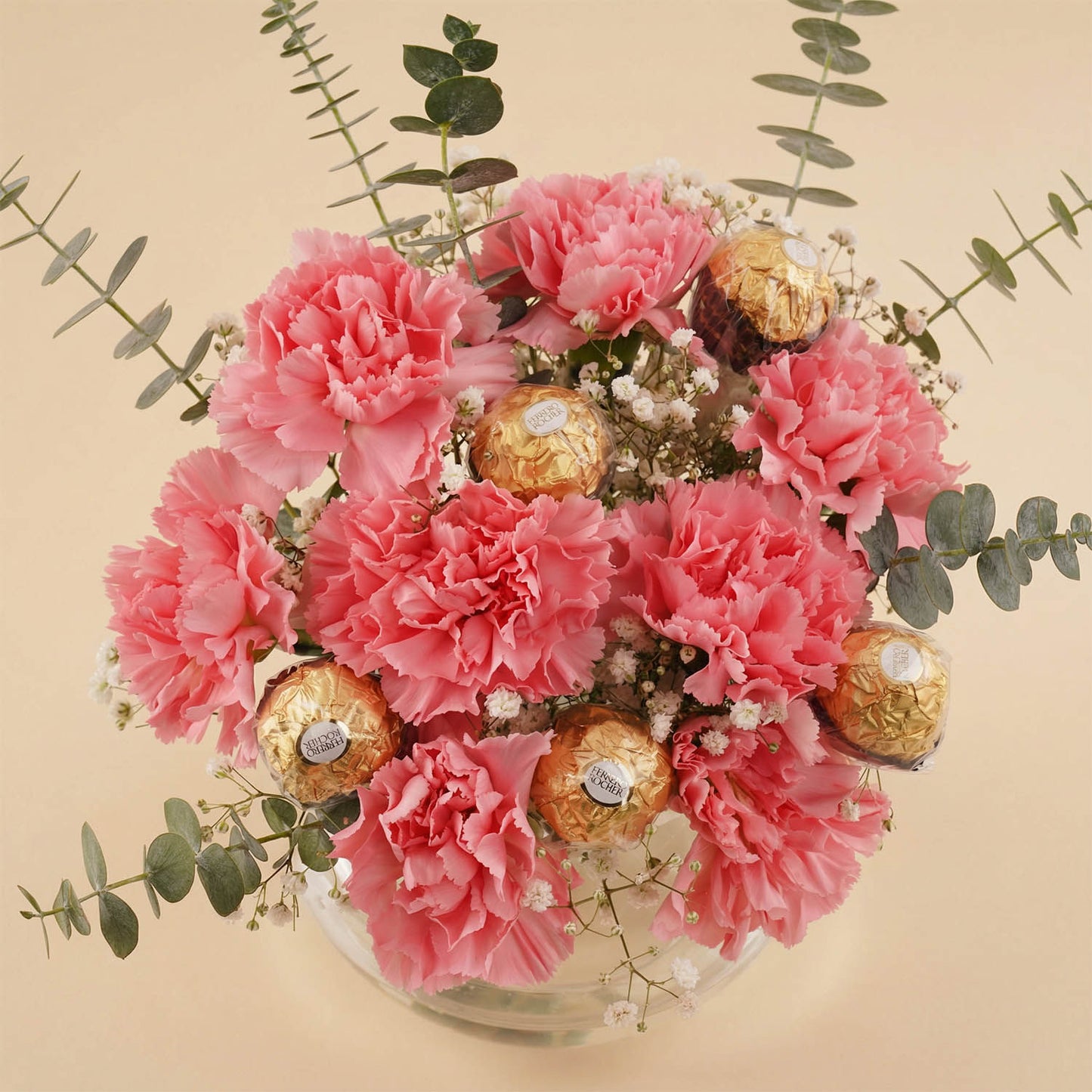 حلا المشاعر | قرنفل وردي مع شوكولاتة