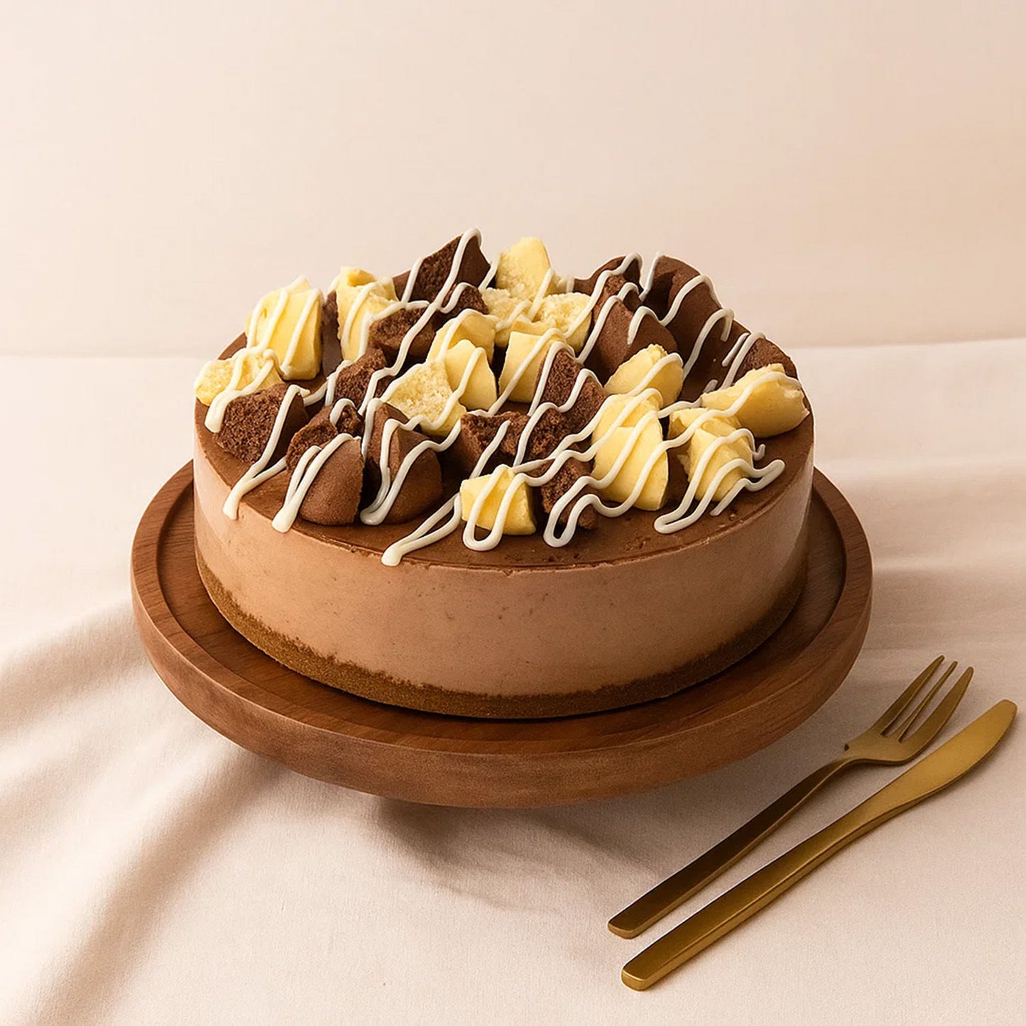 Sweet Revival Cheesecake With Cookies