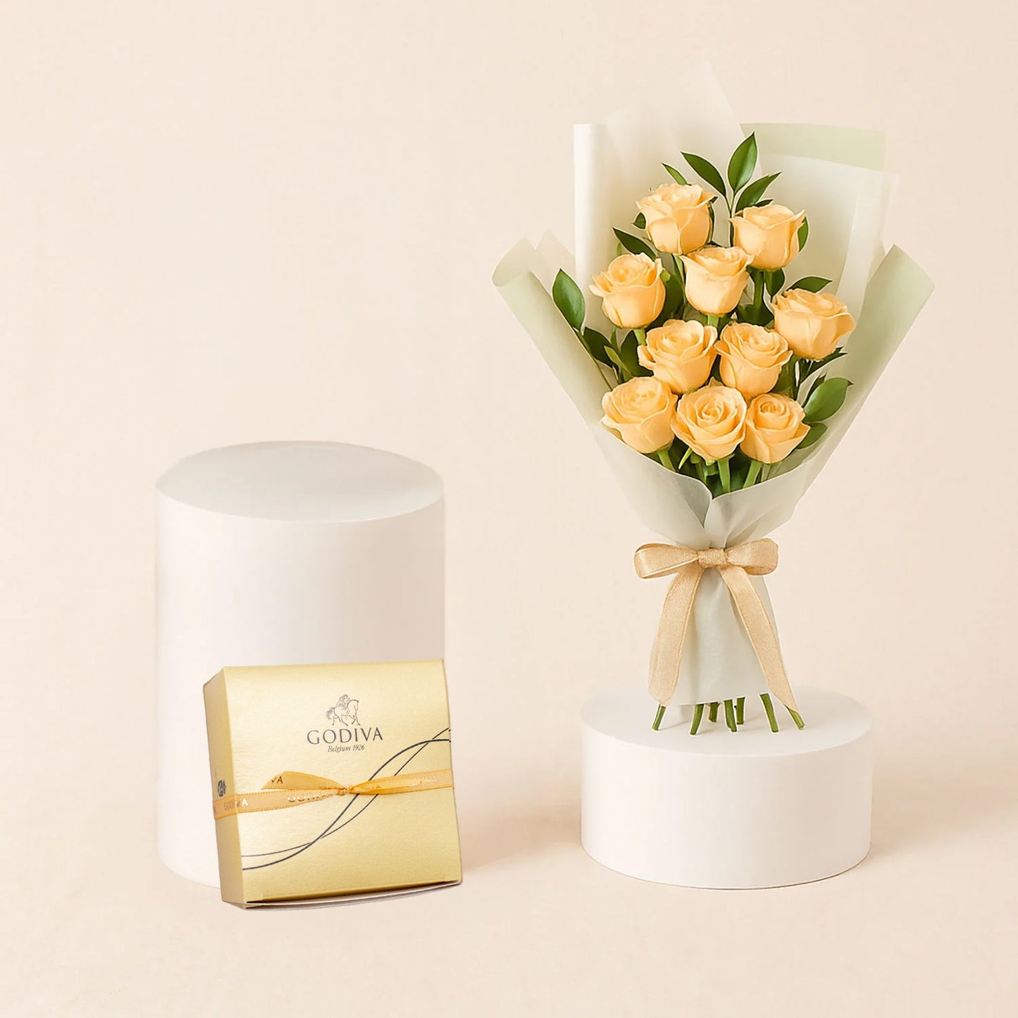 Nice Peach Flower Bouquet With Godiva Gold Ballotin Box