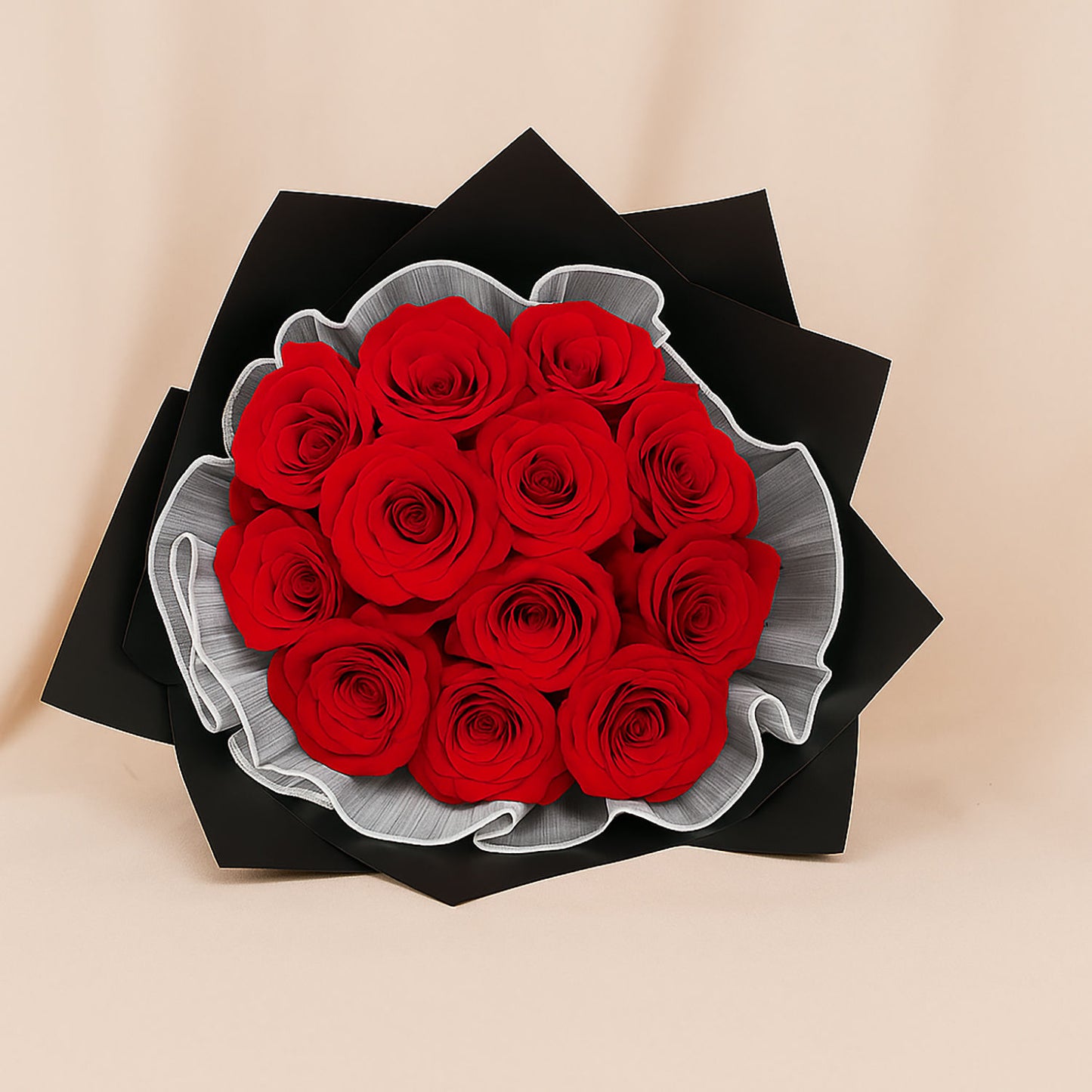 Graduation Gift Cakes with Red Flowers Bouquet