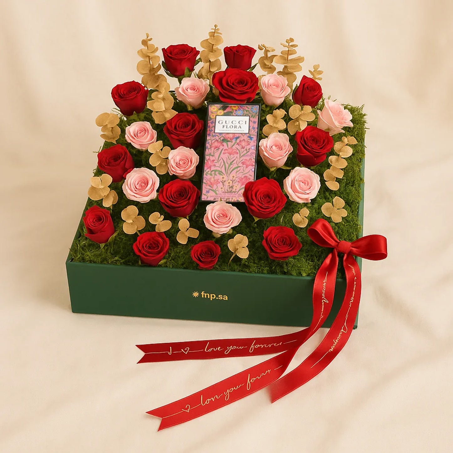 Spray Rose Tray n Gucci Flora Women Perfume 50ML