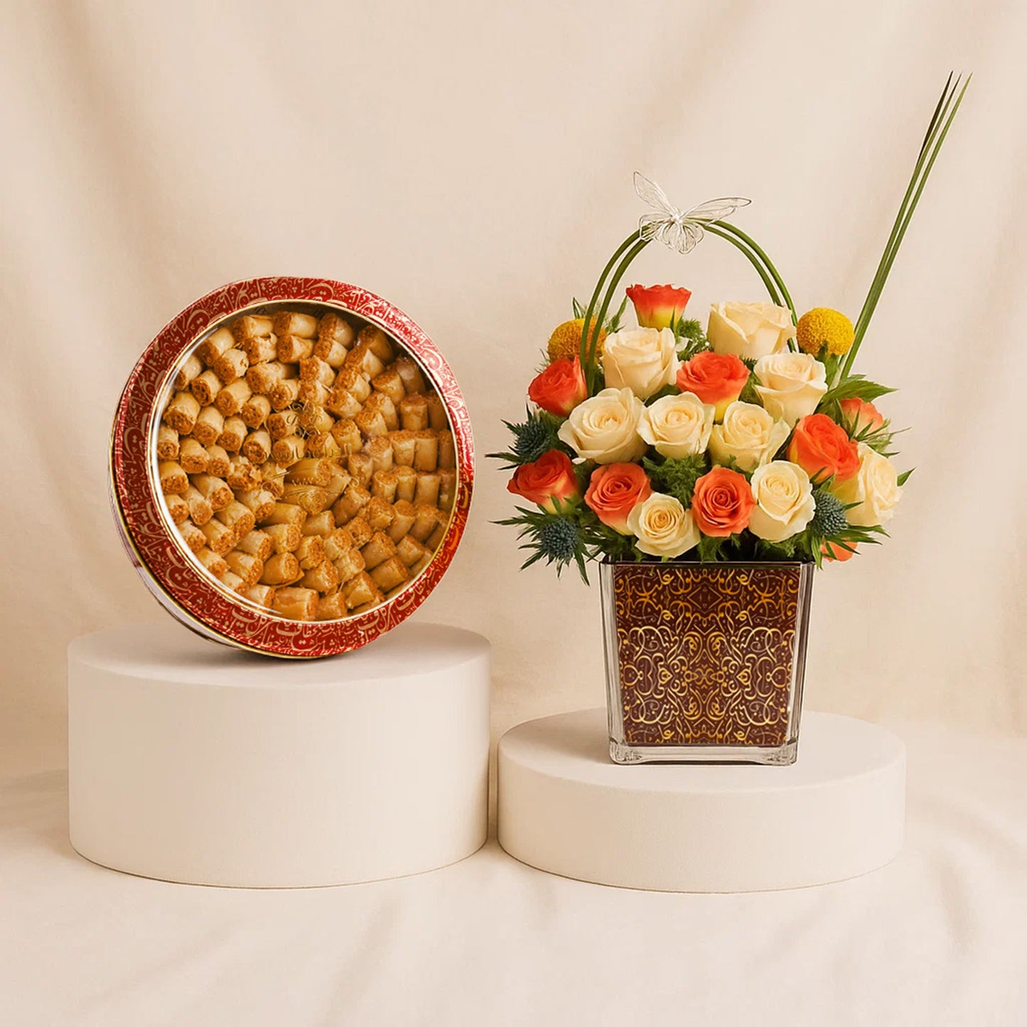 Flower Vase n Diplomatic Sweets Baklava Fingers Half Kg