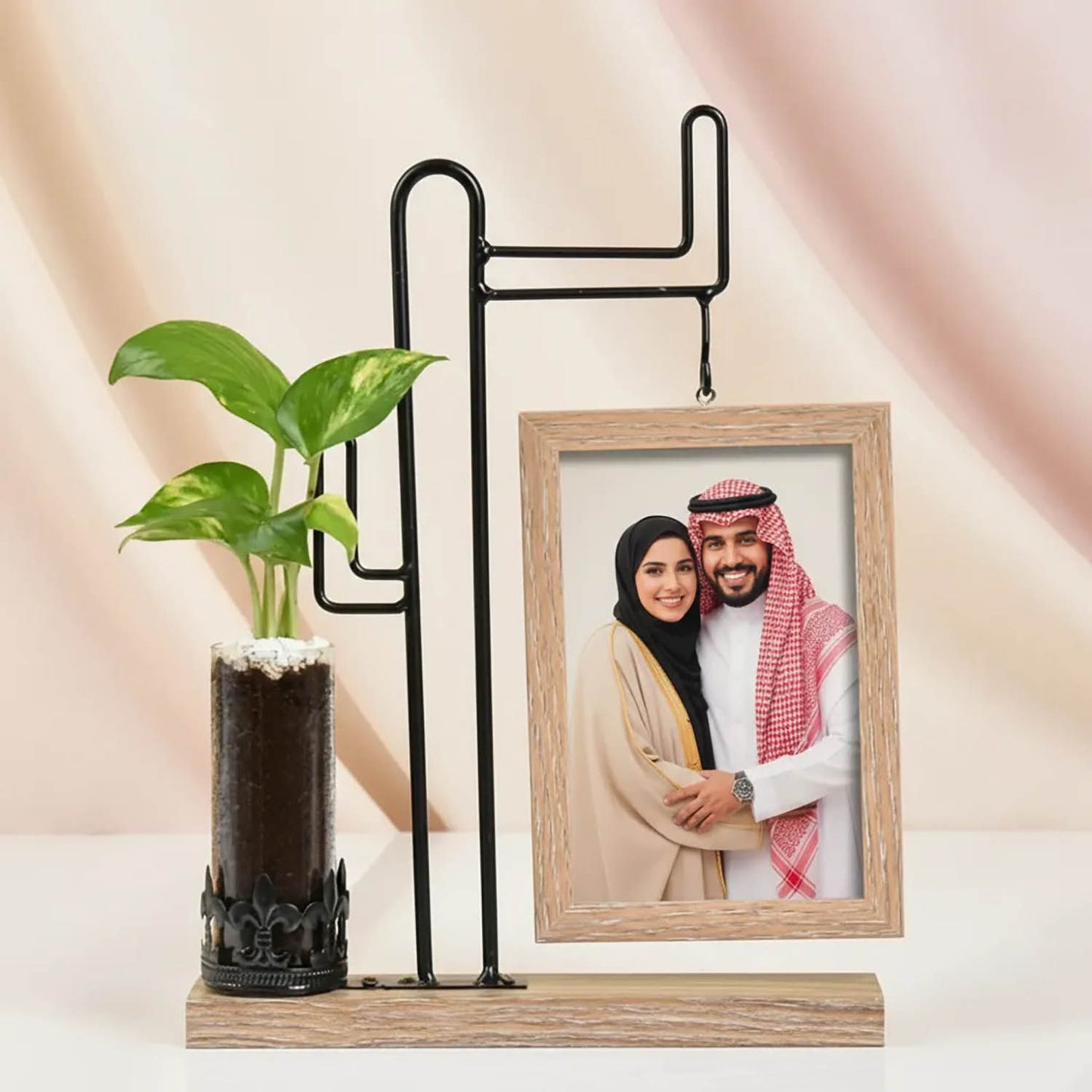 Personalized Hanging Frame with Fresh Money Plant