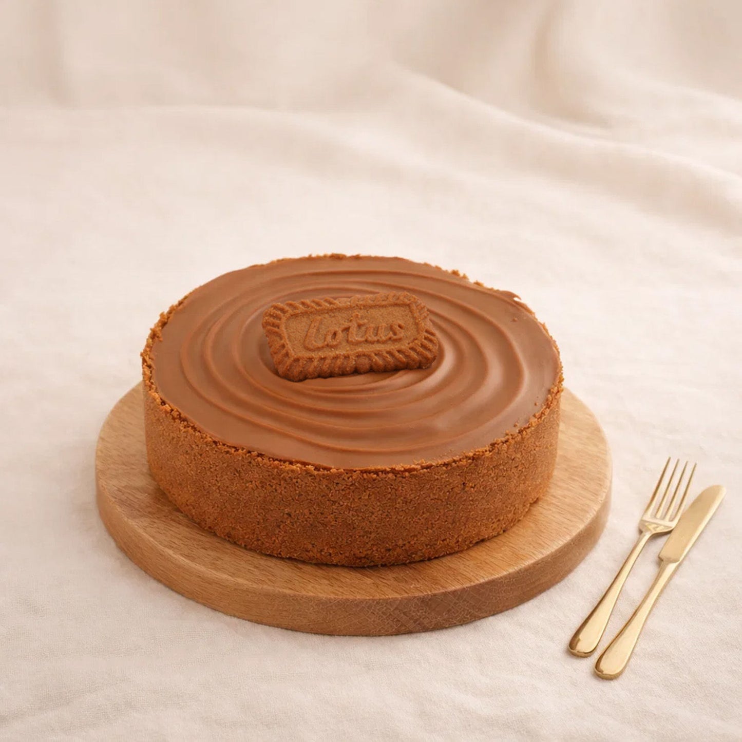 Classic Lotus Cheesecake