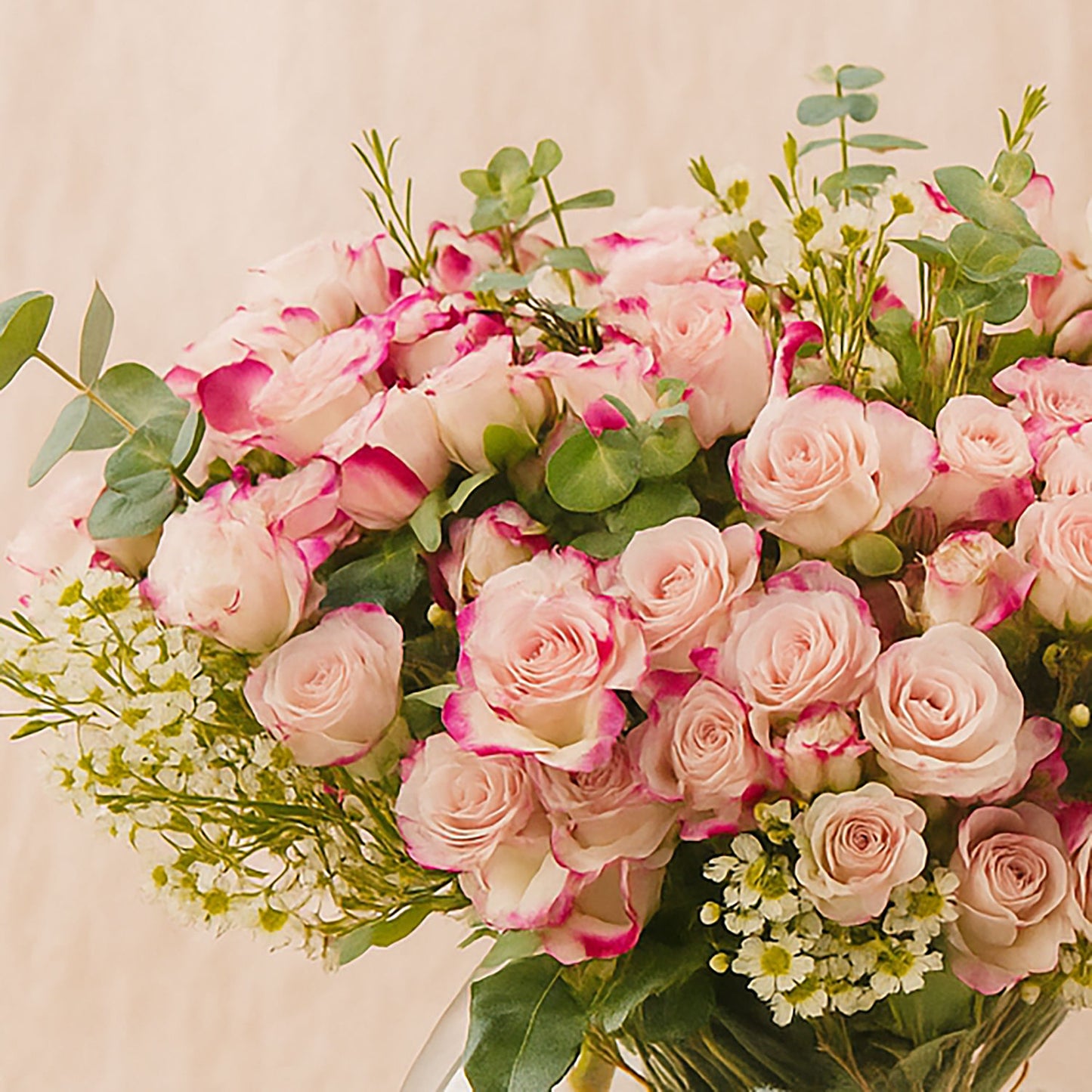 Exquisite Pink Spray Rose Vase