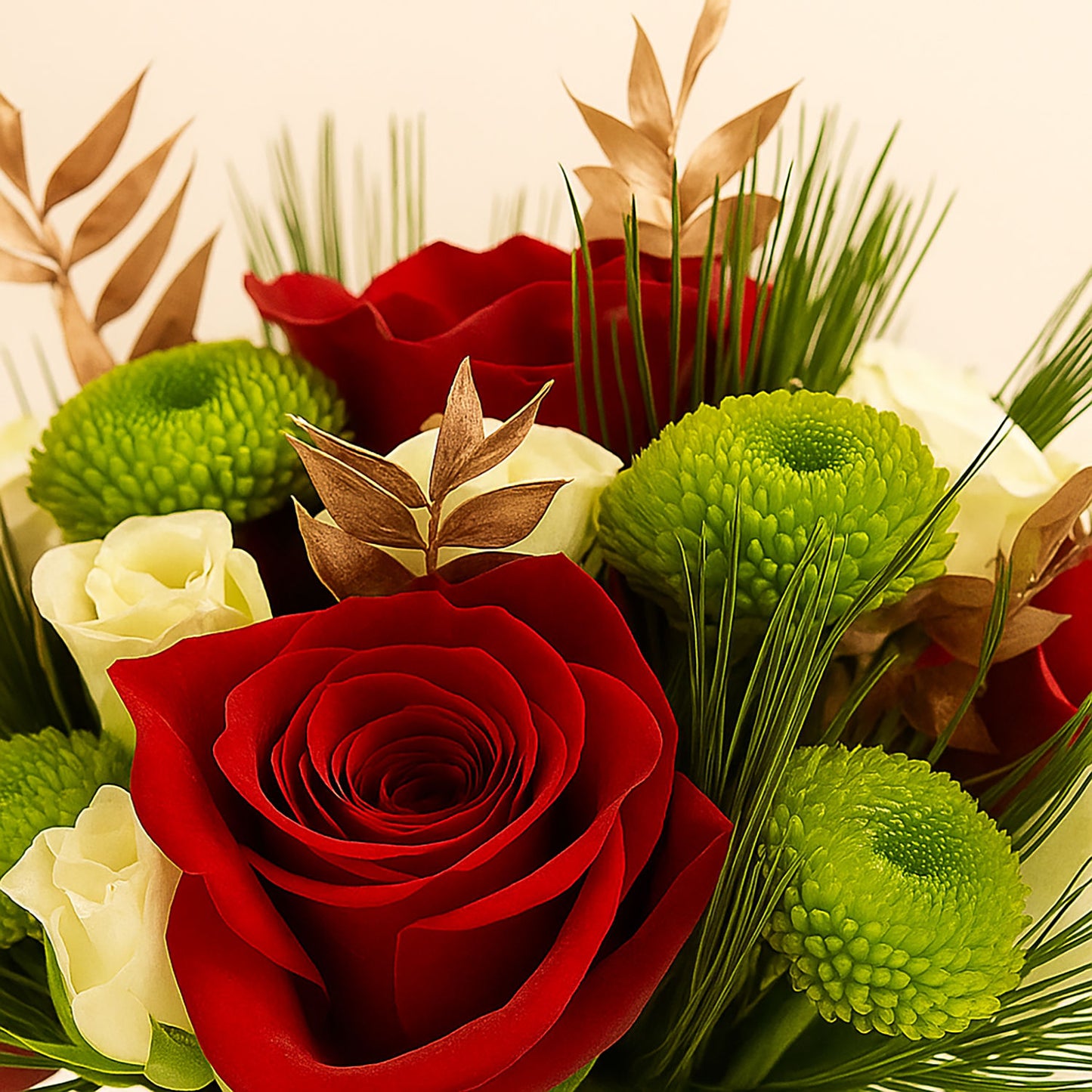 كوب ورد أحمر و أقحوان