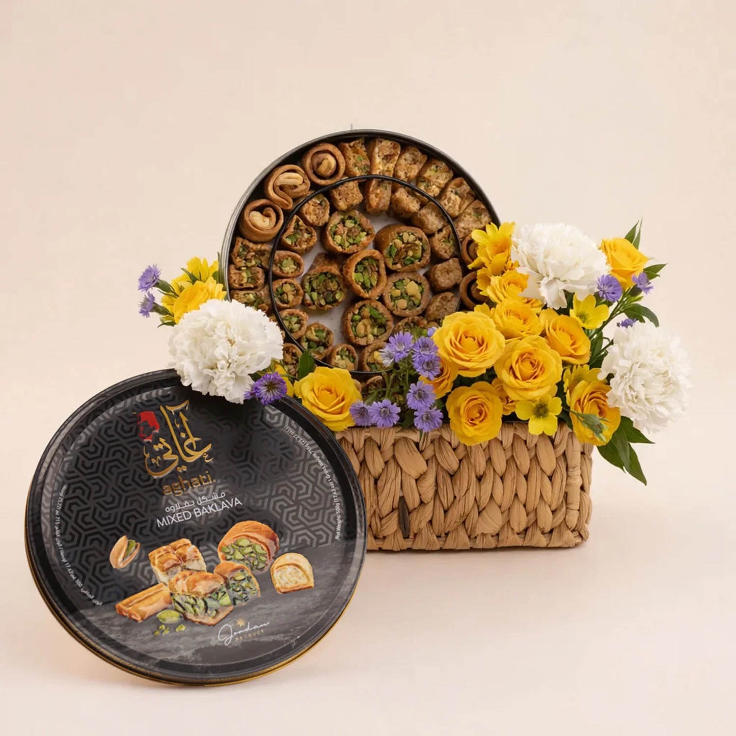 Mixed Baklava with Flower Basket