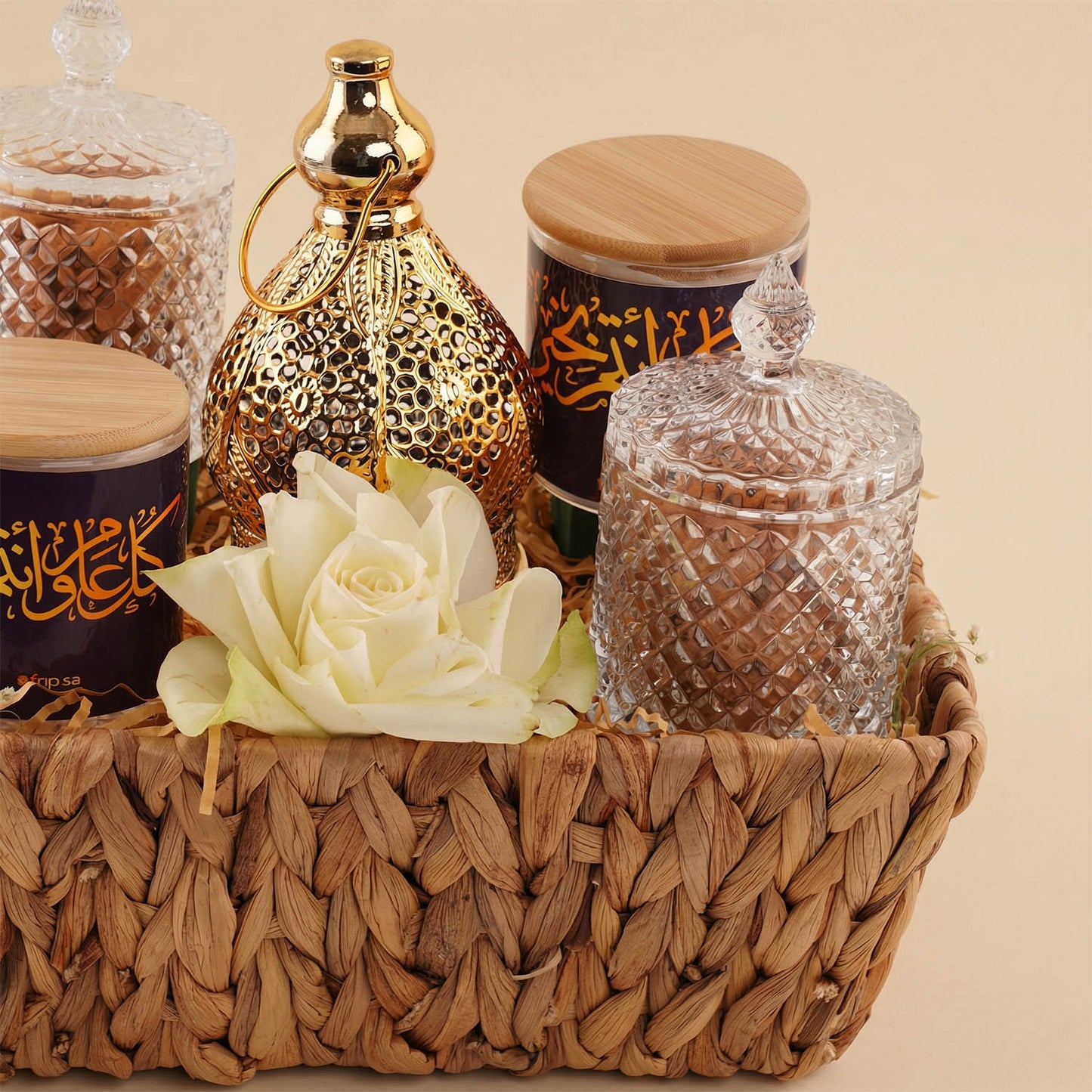 Premium Ramadan Treats with White Rose
