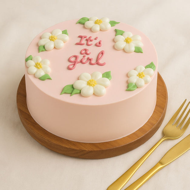 كيك مواليد مزين بالورود | فتاة