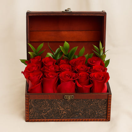 Treasure Box Roses | 15 Red Roses