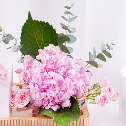 Its A Girl Bostani Chocolate Box N Flower Tray