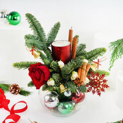 Season's Greetings Festive Flower Vase