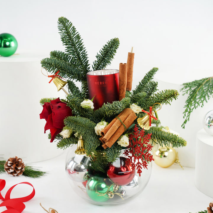 Season's Greetings Festive Flower Vase