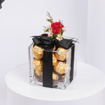 Red Roses Bouquet with Ferrero Rocher Chocolates
