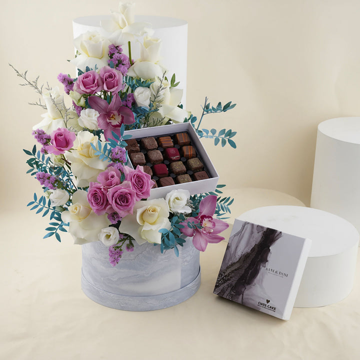 AANI & DANI Cube Cake n Flower Box