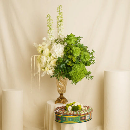 Pride n Purity Flower Vase