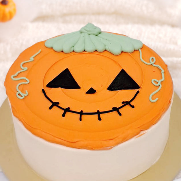 Spooky Pumpkin Grin Cake