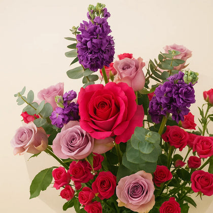 شوكولاتة ميونخ بيتهوفن مع بوكيه ورد