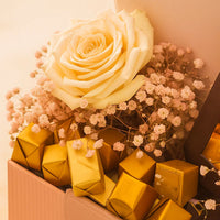 عطر توم فورد فلفت نسائي مع بوكس ورد وشوكولاتة