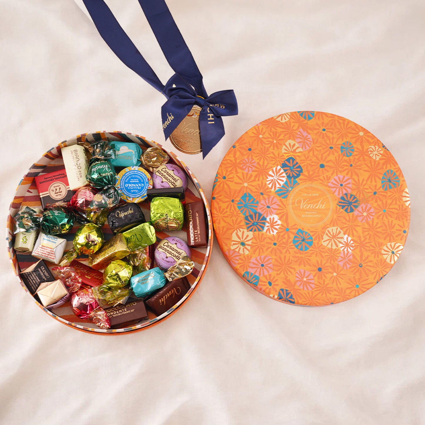 بوكيه راس السنة وشوكولاتة فينشي