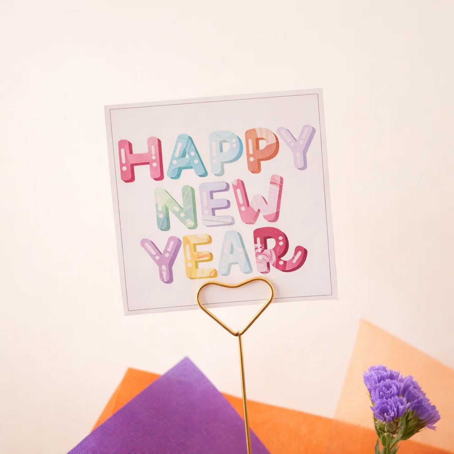 بوكيه راس السنة وشوكولاتة فينشي