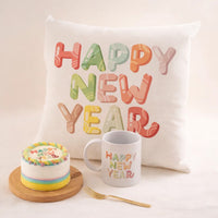 كيك وهدايا تذكارية لرأس السنة