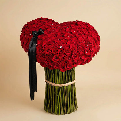 نبضي لك | ورد أحمر على شكل قلب