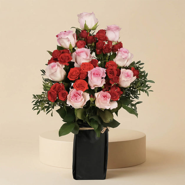 LOVE Box | Roses & Cake for Valentine Day