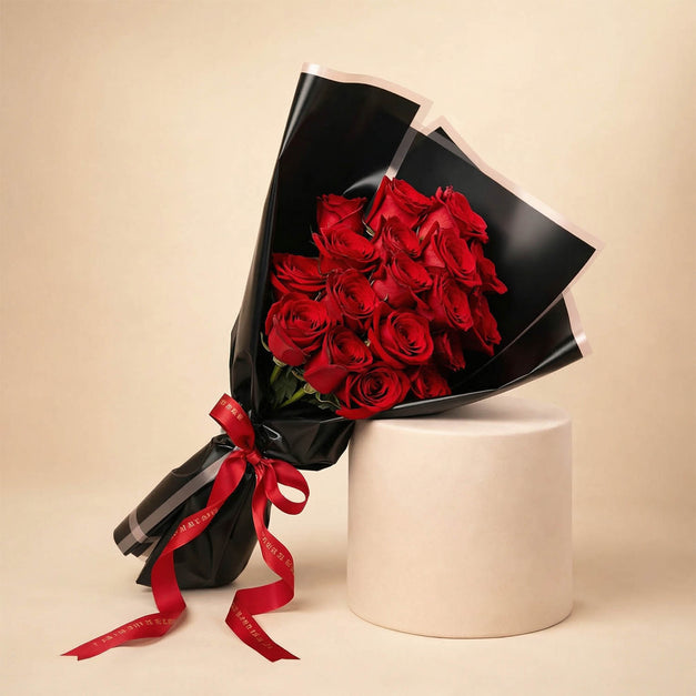 18 Red Roses Bouquet | Love Expression