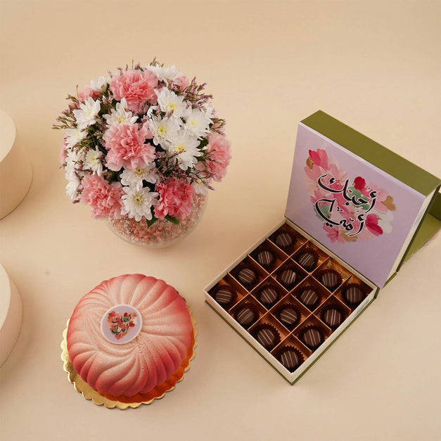 Noor Al Bait Vase with Cake & Chocolates for Mom