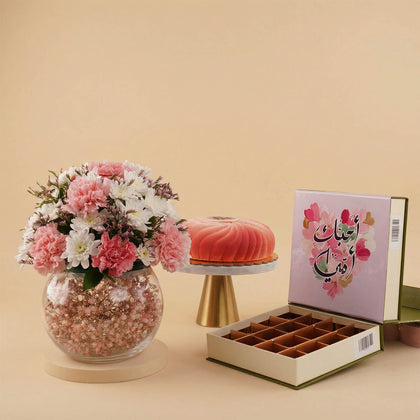 Noor Al Bait Vase with Cake & Chocolates for Mom
