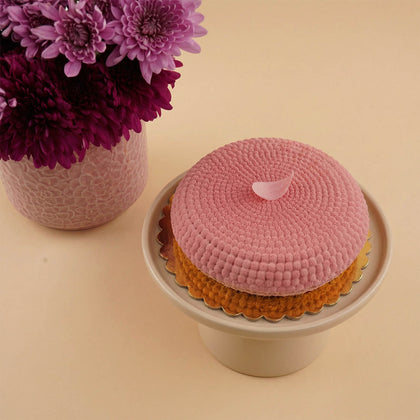 Chrysanthemum Flower Vase with Pink Cake