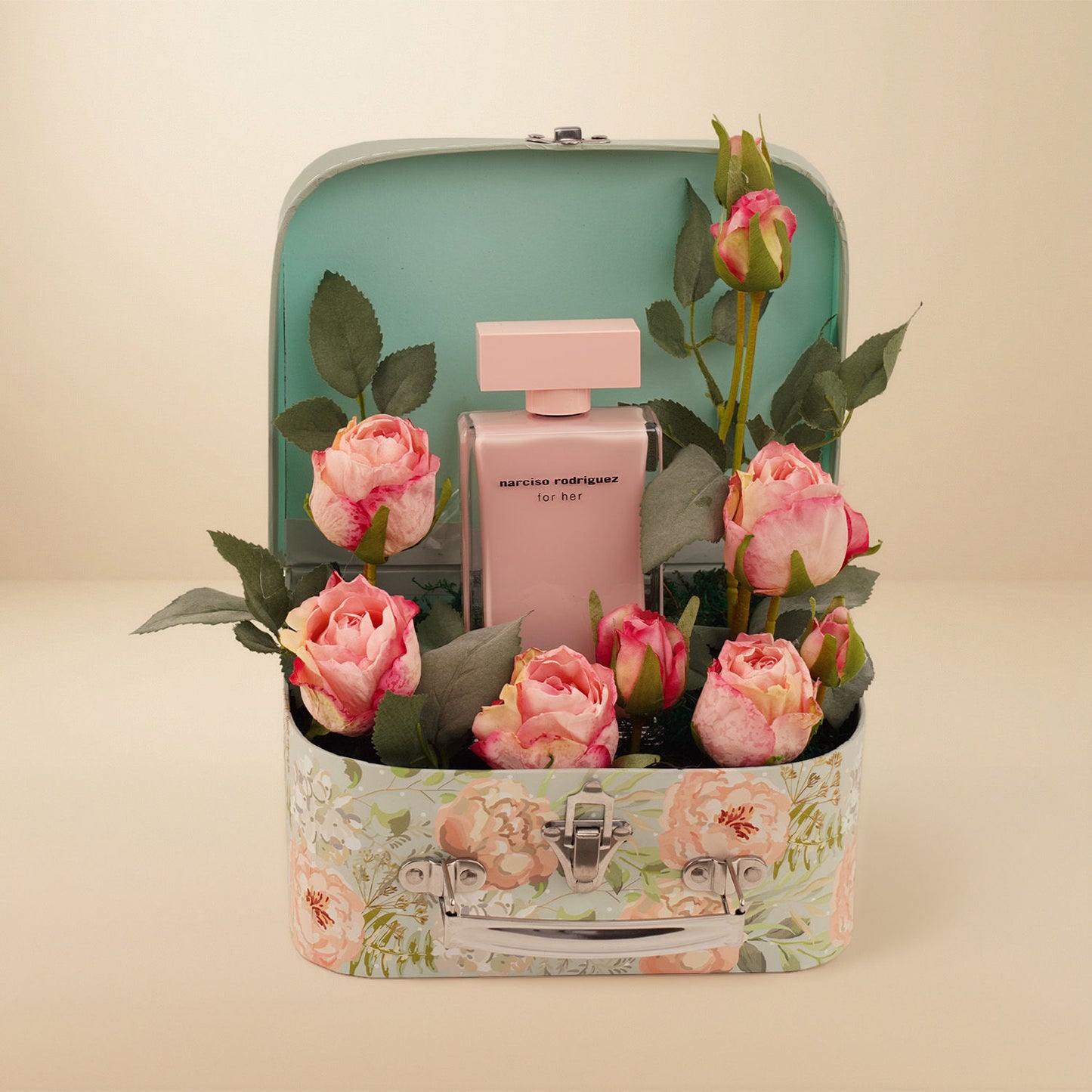 Narciso Rodriguez Perfume for Her Artificial Rose Bag
