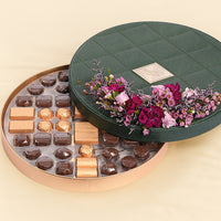 Flowers With Bostani Chocolate Leathered Box Big Size 