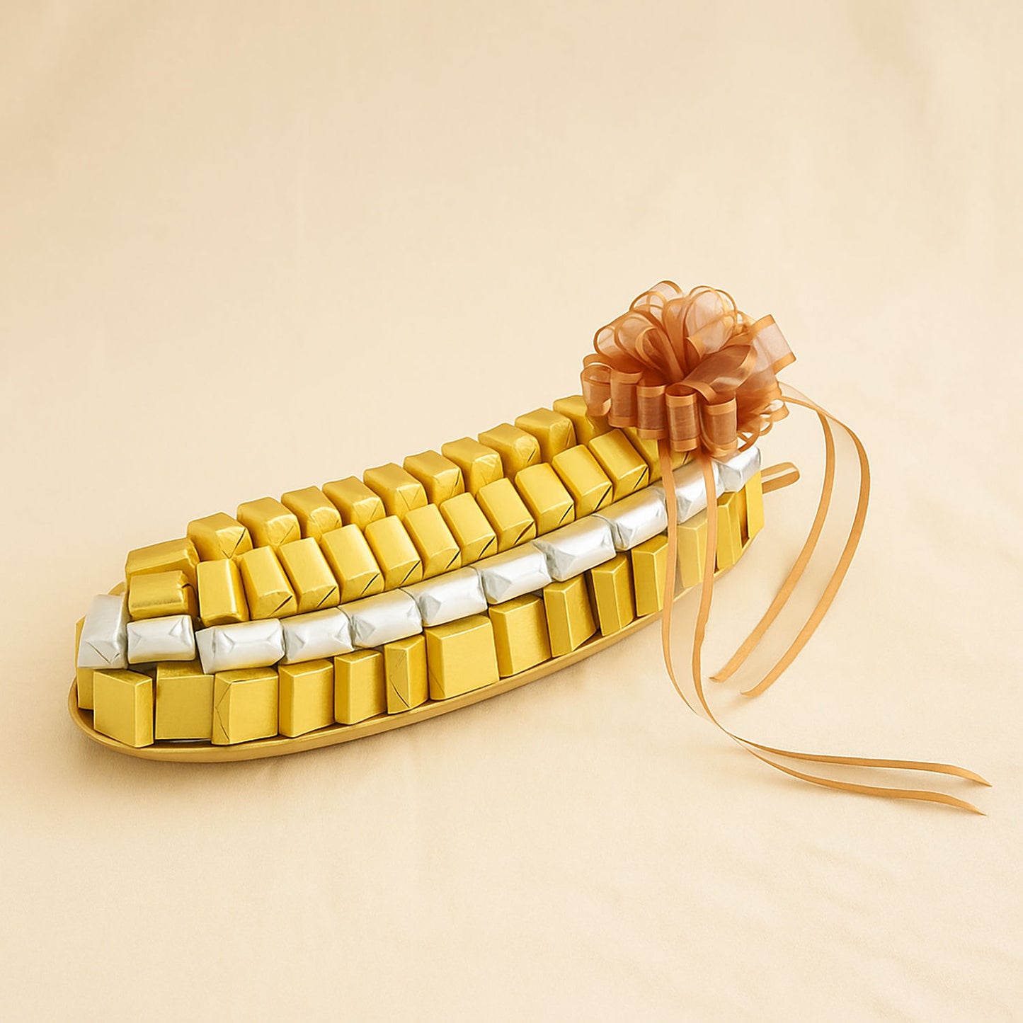 طبق شوكولاتة _ شكل ورقة شجر