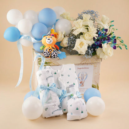 بوكس هدايا المولود مع ورد و بالونات
