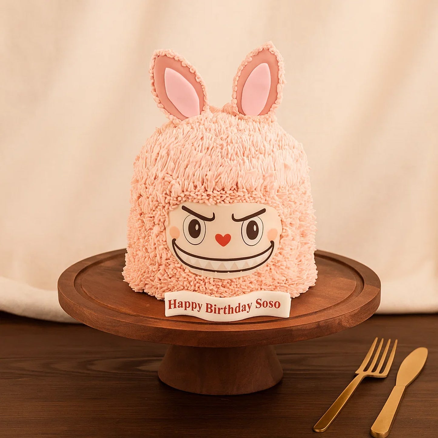 كيك عيد ميلاد شكل دمية لابوبو