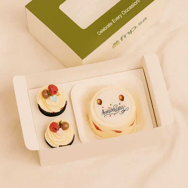 Anniversary Love Cake Box 