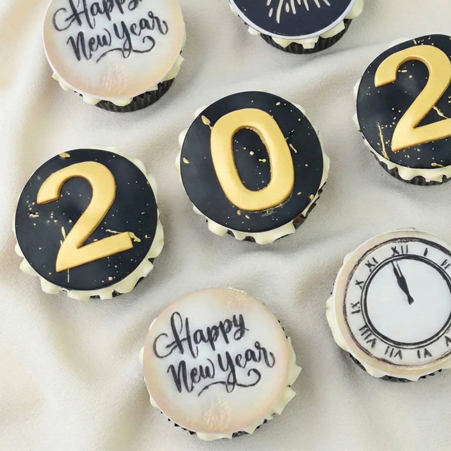 Yummy New Year Cupcake | 10 Pieces