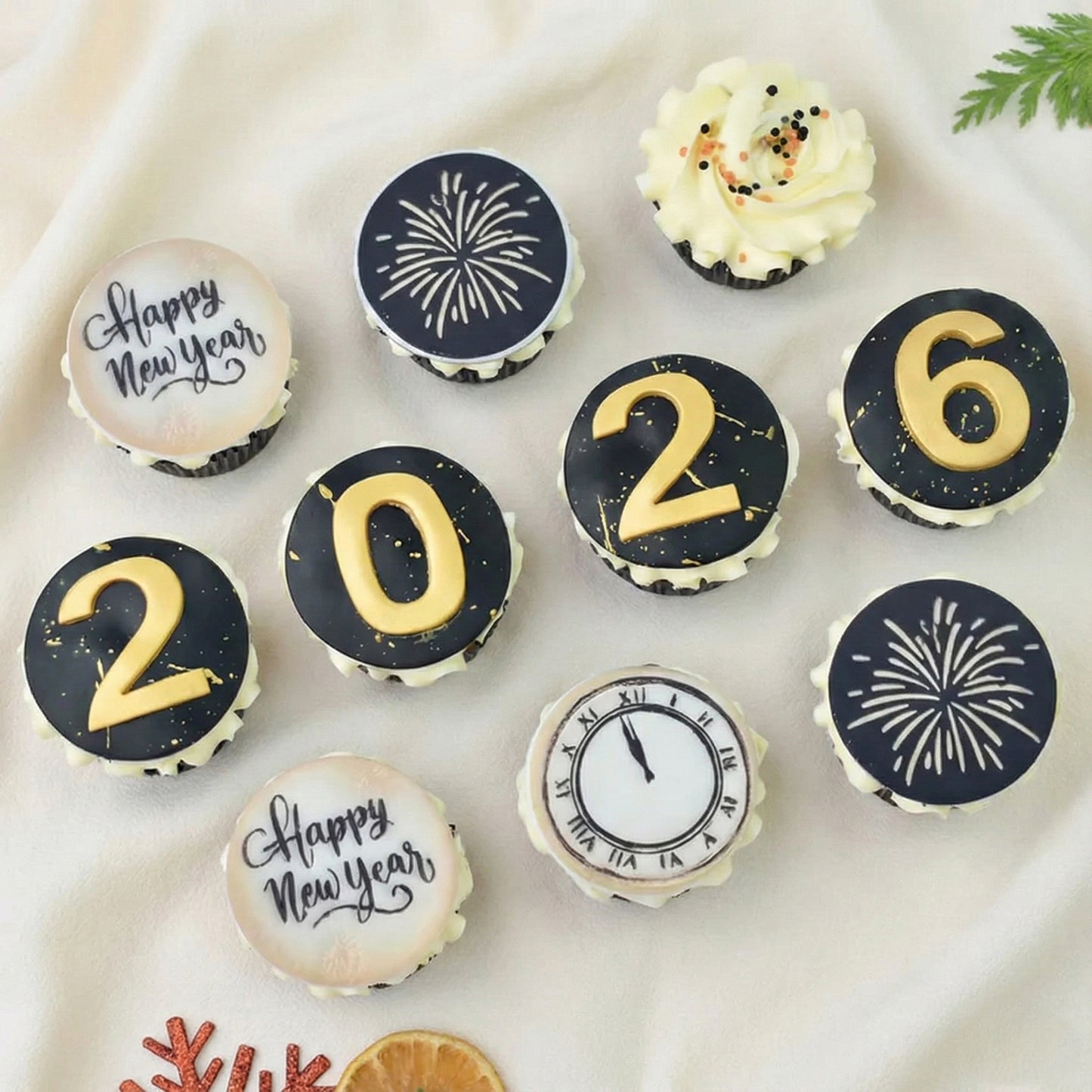 Yummy New Year Cupcake | 10 Pieces
