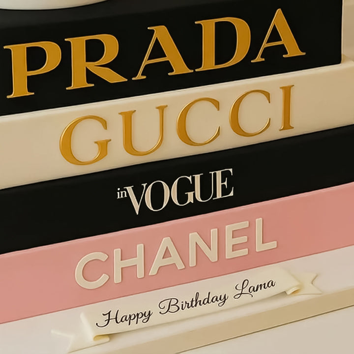 قالب كيك عيد ميلاد بنات عالموضة