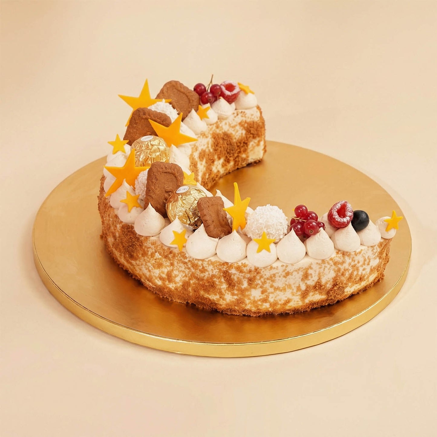 كيك هلال رمضان فانيلا باللوتس