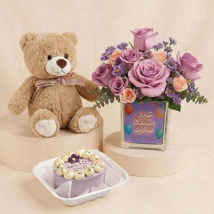 فازة ورد عيد ميلاد مع ميني كيك و تيدي بير