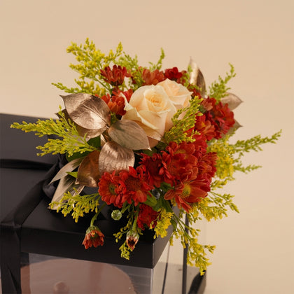 بوكس كيك فاخر و باقة ورد