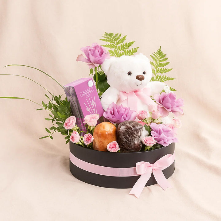 Sweet Embrace Flower n Fragrance Box